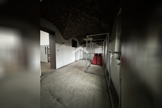 Ma-Cabane - Location Local commercial Issenheim, 964 m²