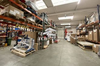 Ma-Cabane - Location Local commercial La Chapelle-sur-Erdre, 820 m²