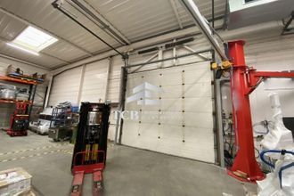 Ma-Cabane - Location Local commercial La Chapelle-sur-Erdre, 820 m²