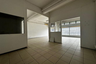 Ma-Cabane - Location Local commercial LA POSSESSION, 65 m²