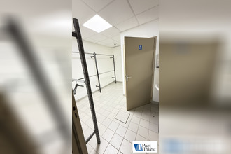 Ma-Cabane - Location Local commercial La Séguinière, 305 m²