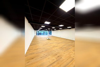 Ma-Cabane - Location Local commercial La Teste-de-Buch, 190 m²