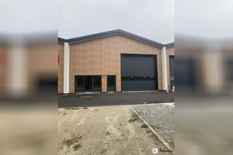 Ma-Cabane - Location Local commercial Saint-Philibert, 138 m²