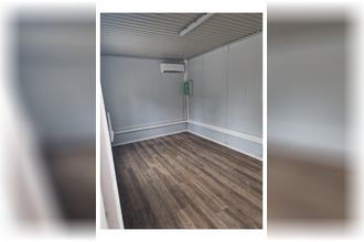 Ma-Cabane - Location Local commercial Lamentin, 18 m²