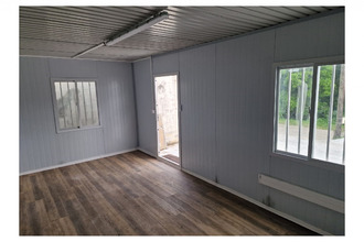 Ma-Cabane - Location Local commercial Lamentin, 18 m²