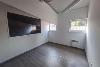 Ma-Cabane - Location Local commercial LAMOTHE-MONTRAVEL, 70 m²