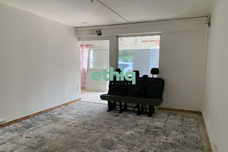 Ma-Cabane - Location Local commercial Les Abymes, 95 m²