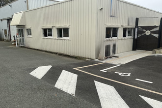 Ma-Cabane - Location Local commercial Les Herbiers, 200 m²