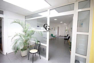 Ma-Cabane - Location Local commercial Les Sorinières, 45 m²