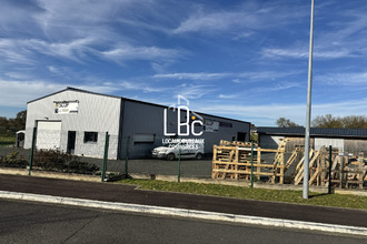 Location Local commercial 44390, Les Touches France