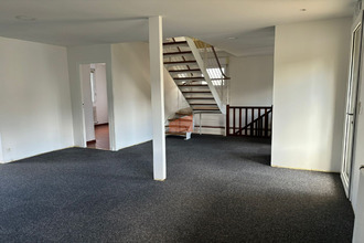 Ma-Cabane - Location Local commercial Liffré, 160 m²