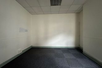 Ma-Cabane - Location Local commercial LILLE, 145 m²
