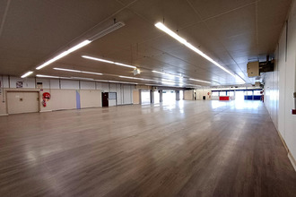 Ma-Cabane - Location Local commercial LONS, 1667 m²