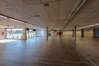 Ma-Cabane - Location Local commercial LONS, 1667 m²