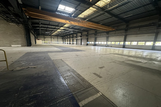 Ma-Cabane - Location Local commercial Louvres, 2200 m²