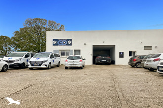 Ma-Cabane - Location Local commercial MARSEILLE 11, 320 m²