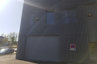 Location Local commercial 33450, MONTUSSAN France