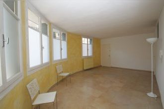 Ma-Cabane - Location Local commercial Nîmes, 29 m²