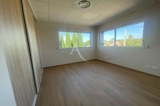 Ma-Cabane - Location Local commercial NIMES, 73 m²