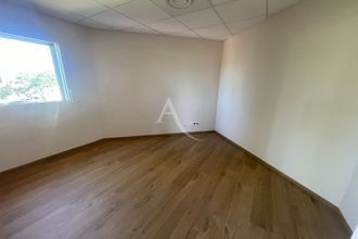 Ma-Cabane - Location Local commercial NIMES, 73 m²