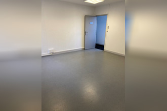 Ma-Cabane - Location Local commercial NIORT, 218 m²