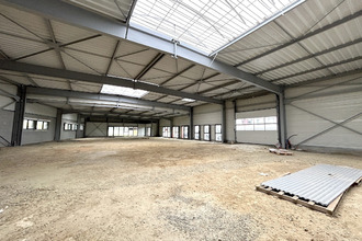 Ma-Cabane - Location Local commercial Noyal-Pontivy, 767 m²