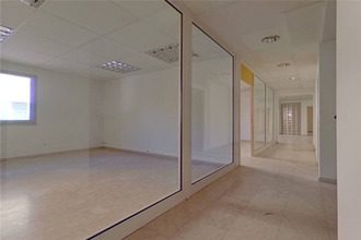 Ma-Cabane - Location Local commercial Nyons, 120 m²