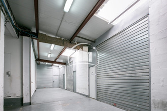 Ma-Cabane - Location Local commercial Pantin, 120 m²