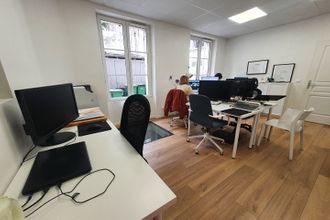 Ma-Cabane - Location Local commercial PARIS 18, 69 m²