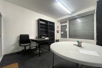 Ma-Cabane - Location Local commercial PARIS 18, 15 m²