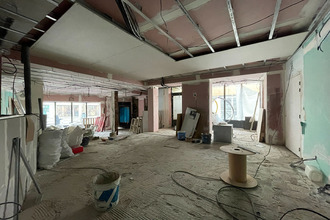 Ma-Cabane - Location Local commercial PARIS 18, 175 m²