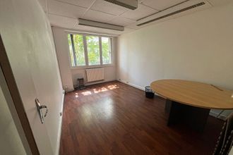 Ma-Cabane - Location Local commercial PARIS 19, 63 m²