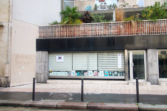 Ma-Cabane - Location Local commercial Paris, 107 m²