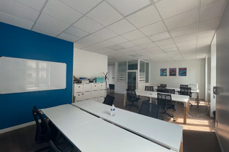 Ma-Cabane - Location Local commercial PARIS 9, 100 m²