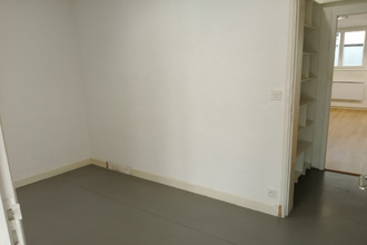 Ma-Cabane - Location Local commercial Pau, 100 m²