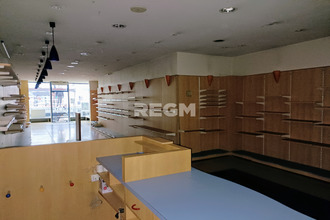 Ma-Cabane - Location Local commercial Périgueux, 100 m²