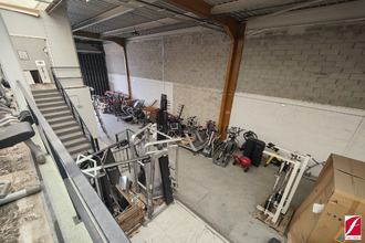 Ma-Cabane - Location Local commercial Plaisir, 668 m²