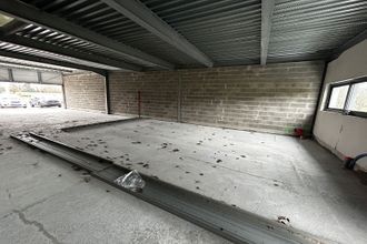 Ma-Cabane - Location Local commercial PLEUVEN, 111 m²