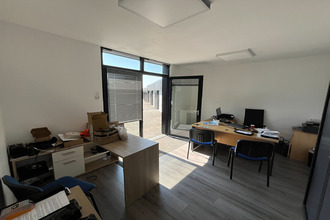 Ma-Cabane - Location Local commercial PLEYBEN, 0 m²