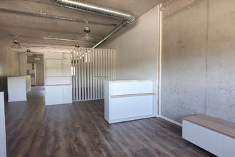 Ma-Cabane - Location Local commercial Poisy, 200 m²