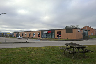 Ma-Cabane - Location Local commercial Pont-Sainte-Marie, 1240 m²