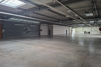 Ma-Cabane - Location Local commercial Pont-Sainte-Marie, 1240 m²