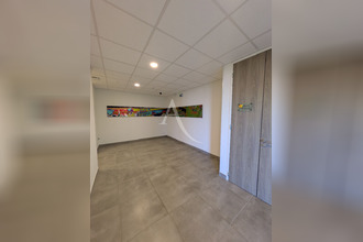 Ma-Cabane - Location Local commercial PUJAUDRAN, 60 m²