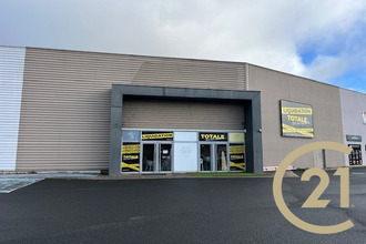 Ma-Cabane - Location Local commercial Puygouzon, 580 m²