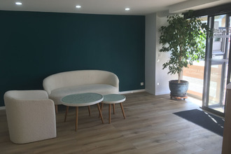 Ma-Cabane - Location Local commercial RAMBOUILLET, 64 m²