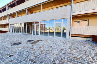Ma-Cabane - Location Local commercial RAMONVILLE-SAINT-AGNE, 58 m²