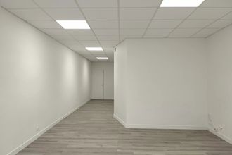 Ma-Cabane - Location Local commercial Reims, 80 m²