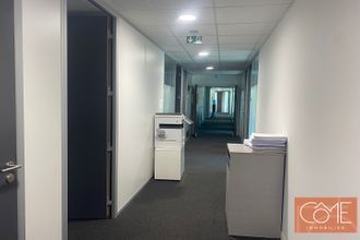 Ma-Cabane - Location Local commercial RENNES, 427 m²