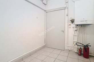 Ma-Cabane - Location Local commercial REZE, 205 m²