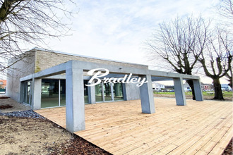 Location Local commercial 80136, Rivery France